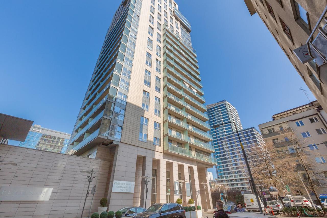 Platinum Towers Apartment With Parking By Renters Prestige Варшава Экстерьер фото