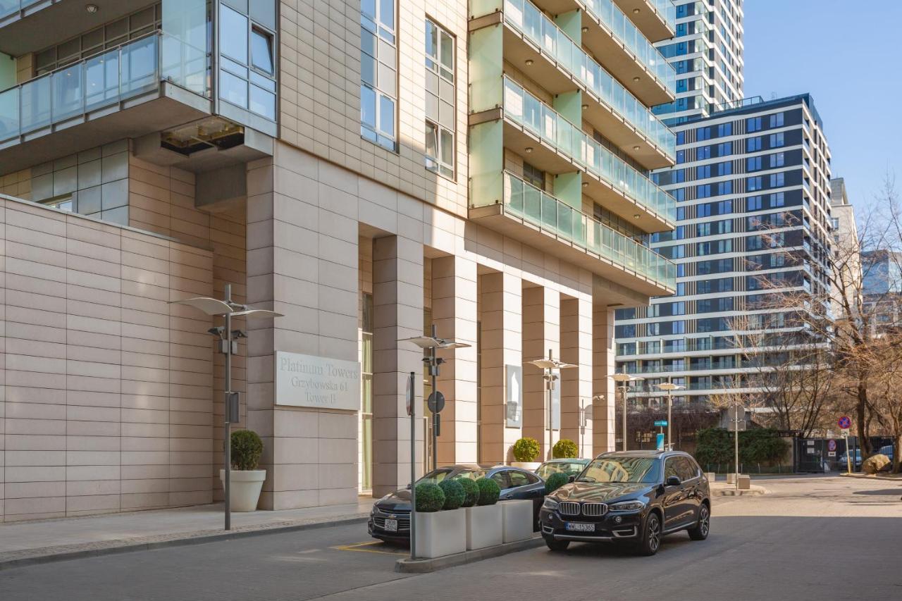Platinum Towers Apartment With Parking By Renters Prestige Варшава Экстерьер фото